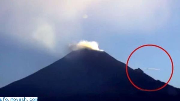 萨尔瓦多火山口现不明飞行物 有人表示与外星人有关