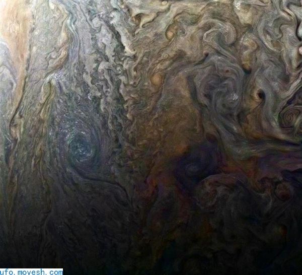 美国航天局NASA公布木星两极照 布满巨型风暴