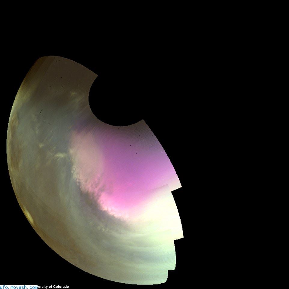 NASA拍到火星南极高清照片 景象奇异惊人